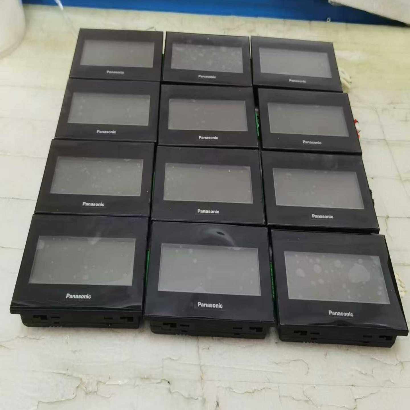 松下触摸屏GT02T06AIG02GQ02D--议价商品