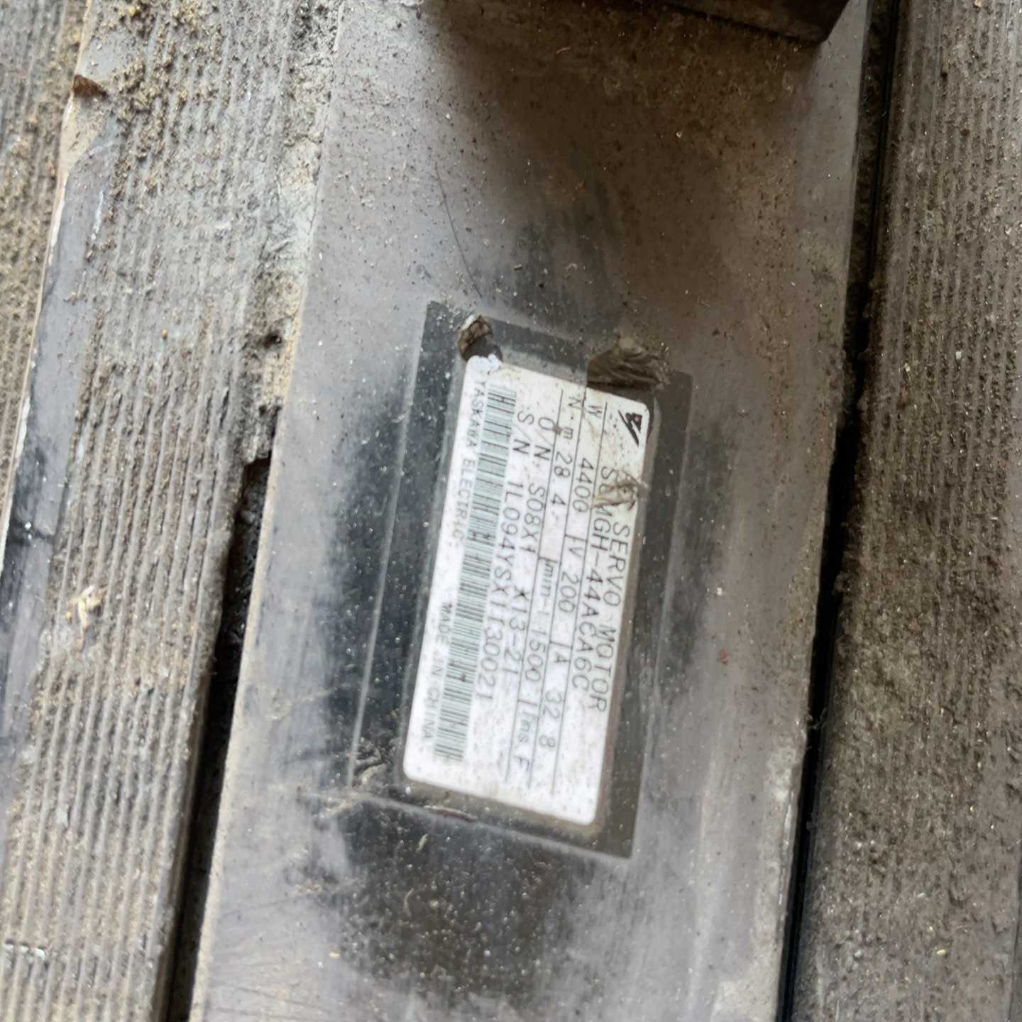 议价安川电机SGMGH-44ACA6C拆机包好实图拍