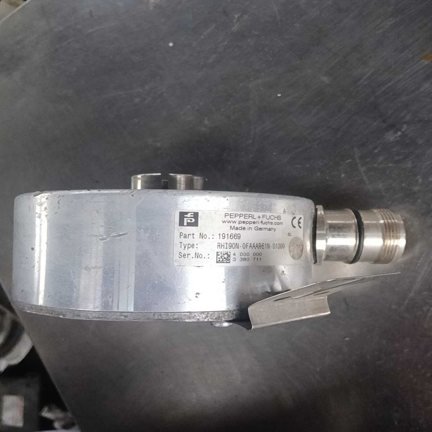 【议价】倍加福编码器RH190N-OFAAAR61N-0100适用