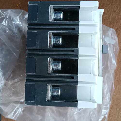 CM1E原包装南京飞腾断路器FTM1E-160H/4300现~询价