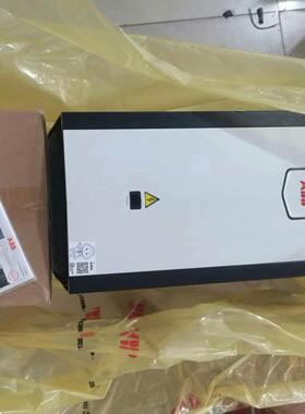 ACS880-01-260A-5  160KW ABB变频器