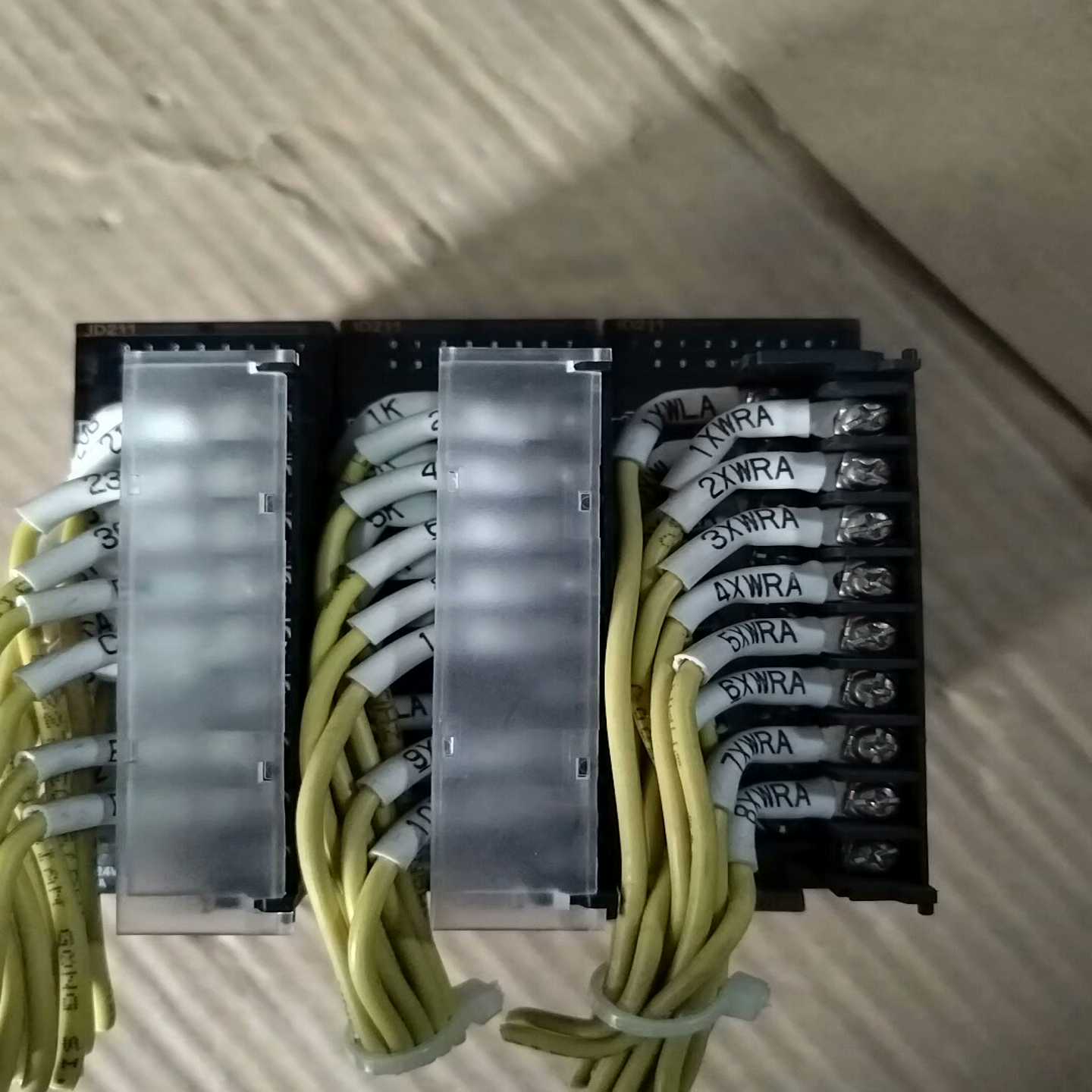 议价欧姆龙CJ1W-ID211二手拆机，功能完好，可