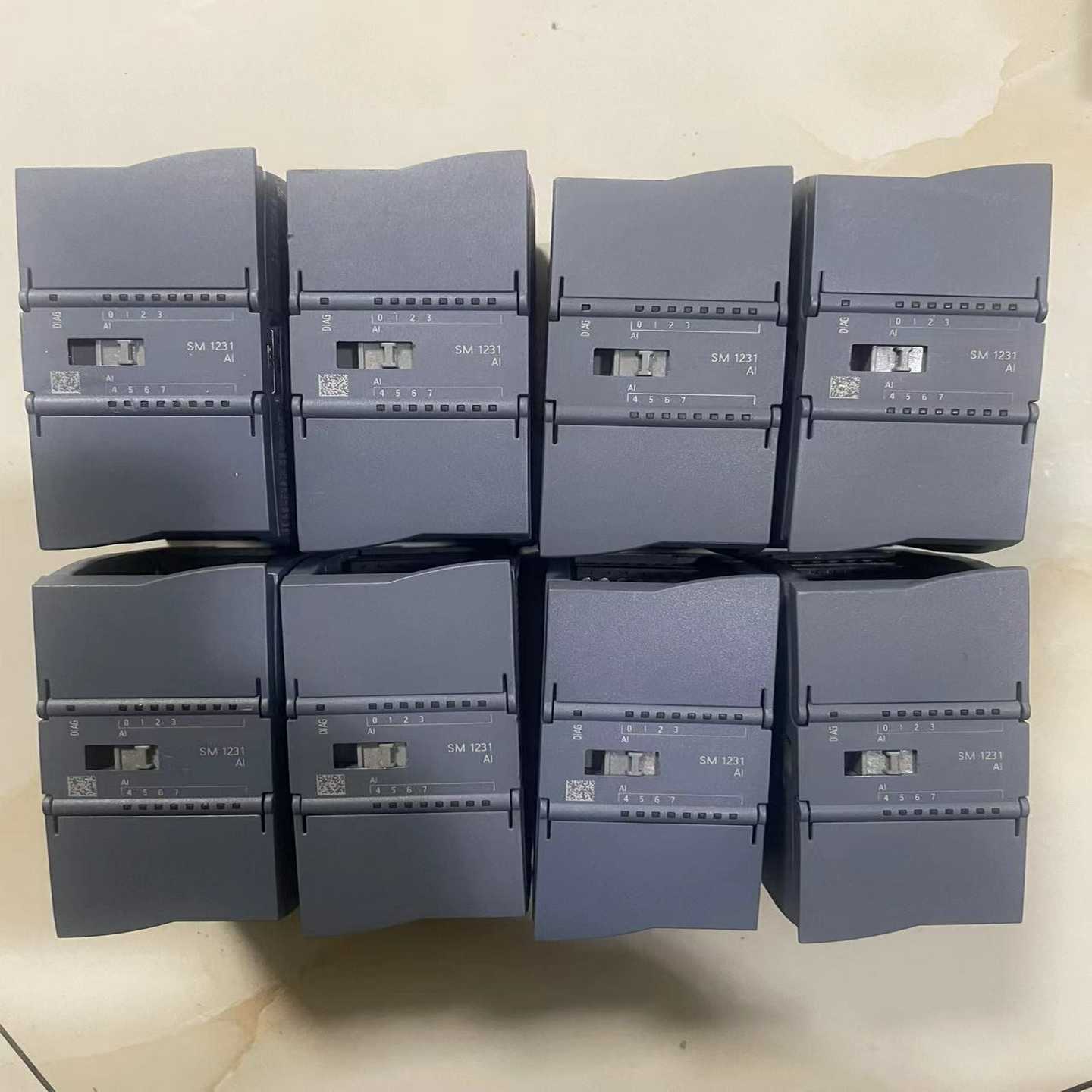 S7-1200231-4HF32-0XB，实图拍摄，询价