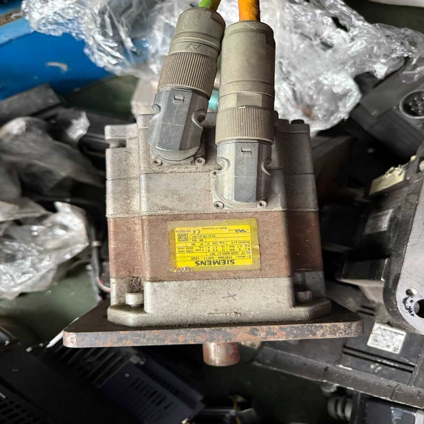 西门子电机1FK7060-5AF71-1SG0-议价