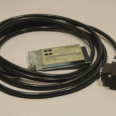 TelemecaniqueTSXFPCG030连接电缆带施耐德TSXFPP20FipwayPCMCIA