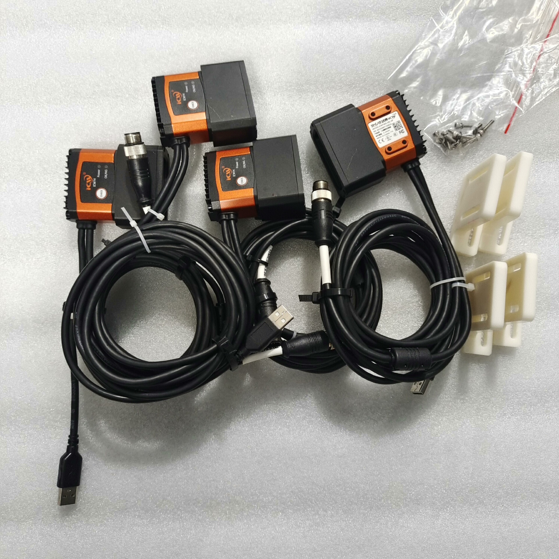 （议价)视界读码器ICW74XS-ERJ-2P二手拆机功能完好成色