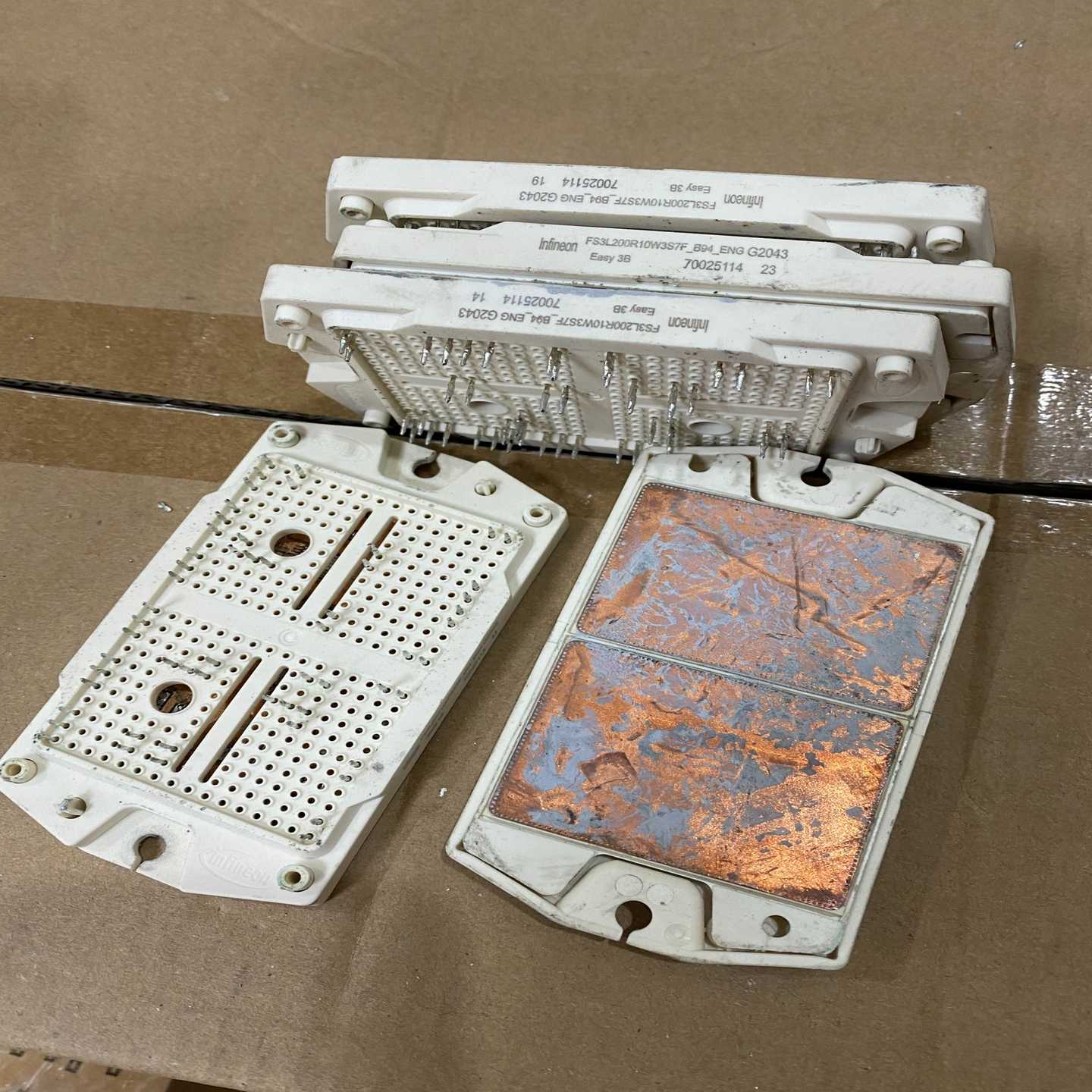 （洋洋设备）FS3L200R10W3S7F-B11，SNXH100M65