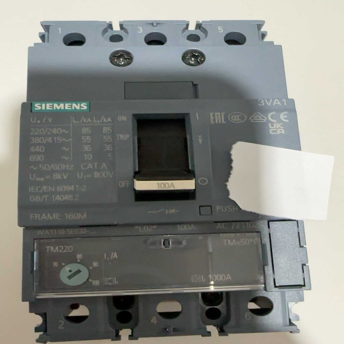 3VA1110-5EE32-0AA0西门子开关，全新无包装，-议价