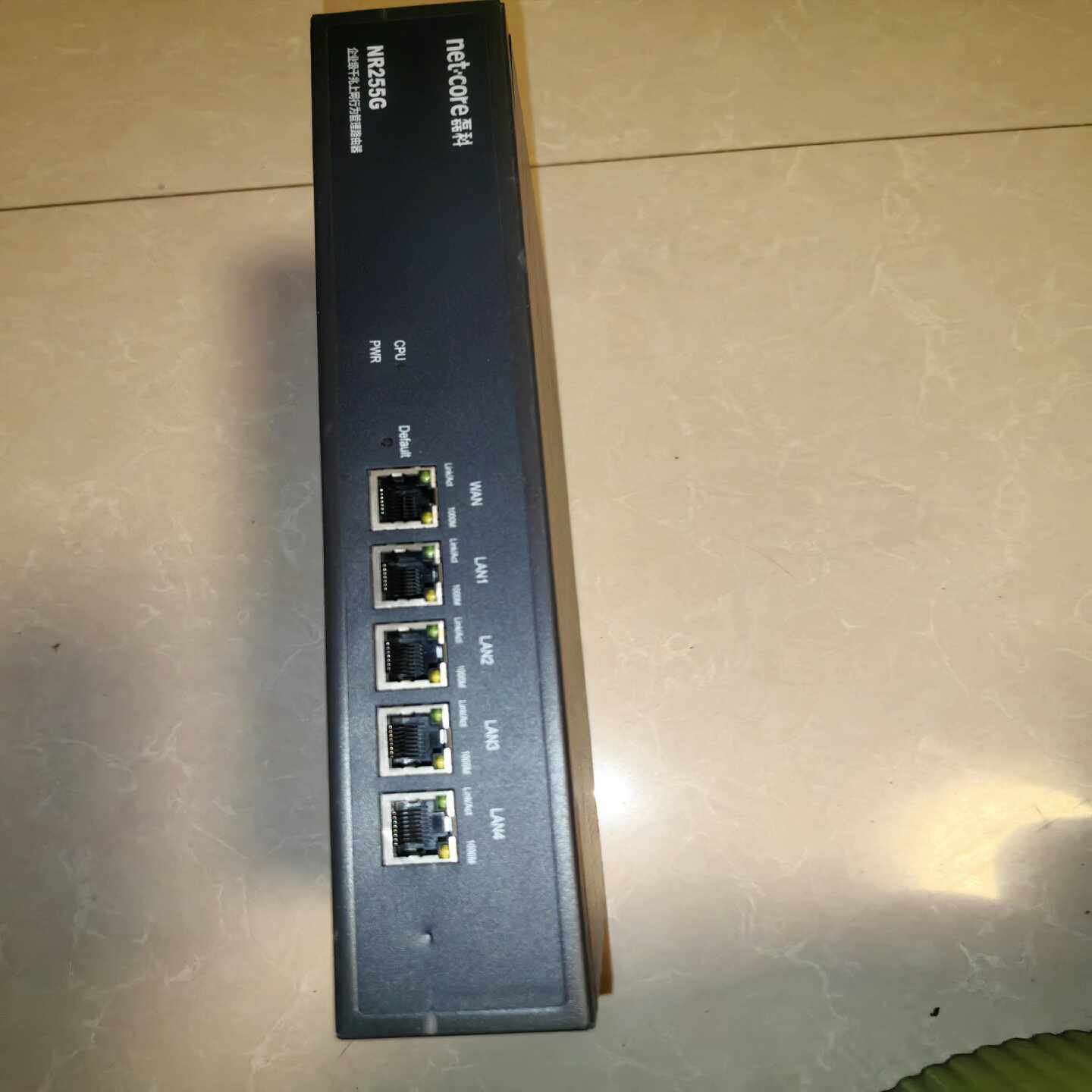 磊科NR255G企业级千兆上网管理路由器实物图，功能全好--议价商