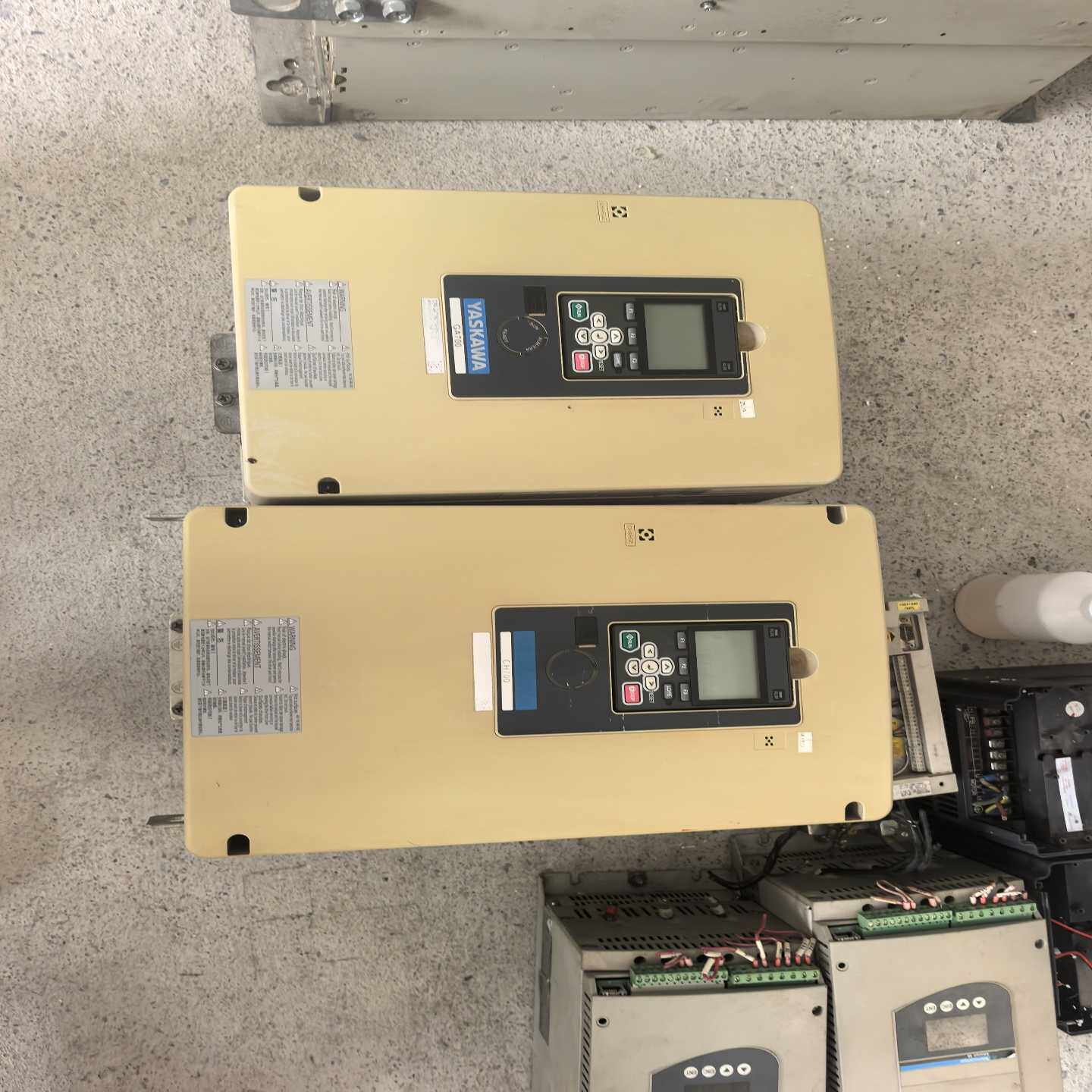 安川CH700变频器，CH70B4075ABB，37KW，数--议价商品