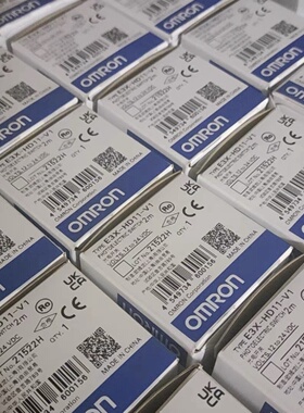 全新原装欧姆龙E3XHD11V1光电传感器2米线长电议价