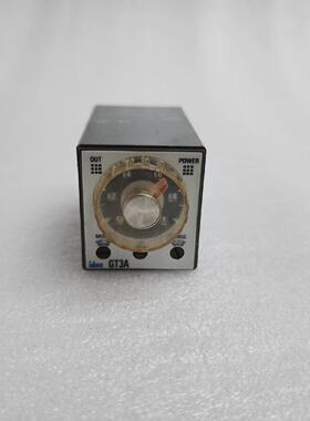 IDEC GT3A3 AF20 ELEKTRONISCHE ZEITSCHALTUHR 100240VAC