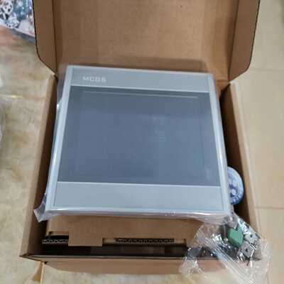 TPC7062KD昆仑通态触摸屏（充新机)两台标价为单价--议价商品