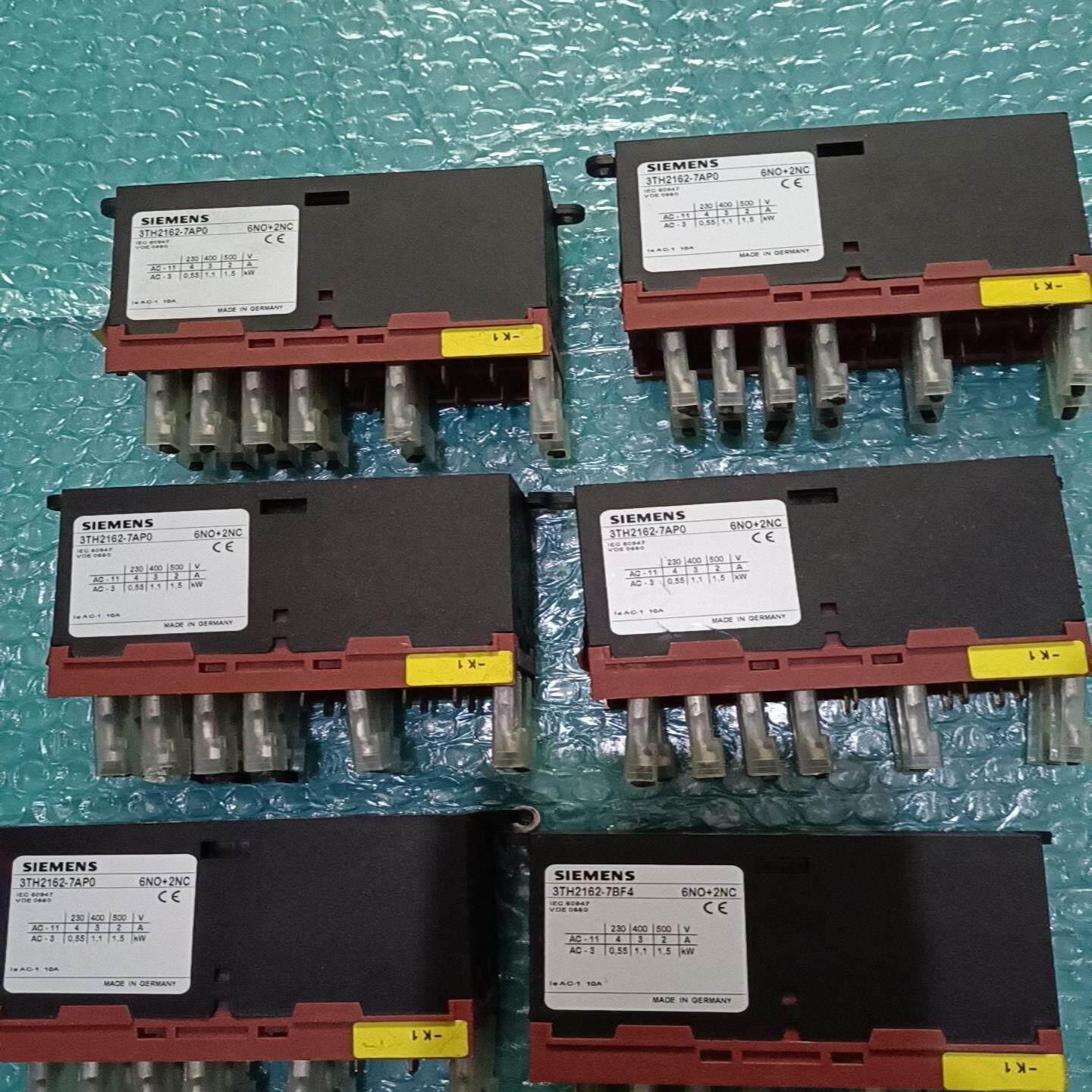 西门子继电器 3TH2162－7AP0  共10只，单价10--议价商品