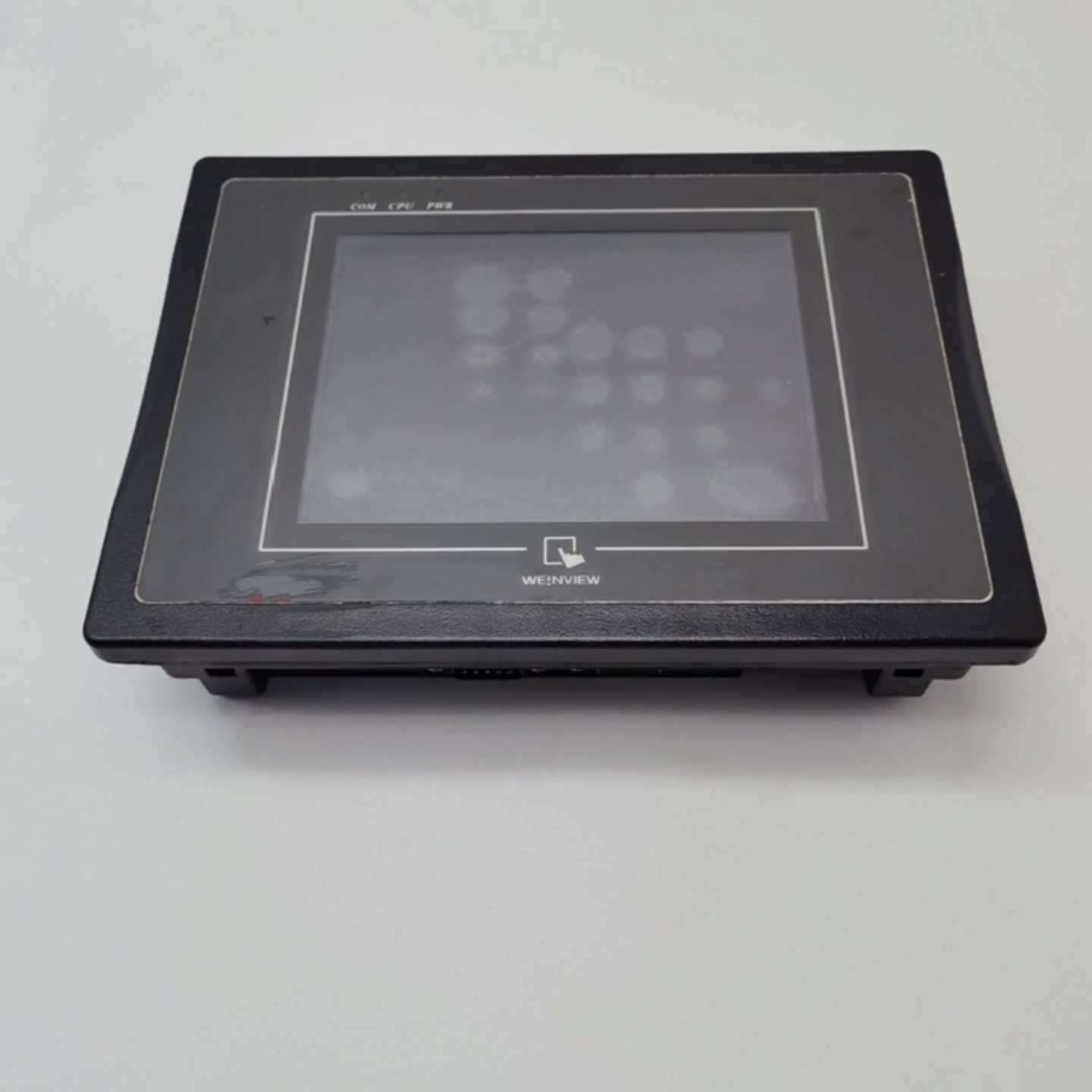 威纶触摸屏MT6056iV2WV，原装拆机，成色如图所示。--议价商品