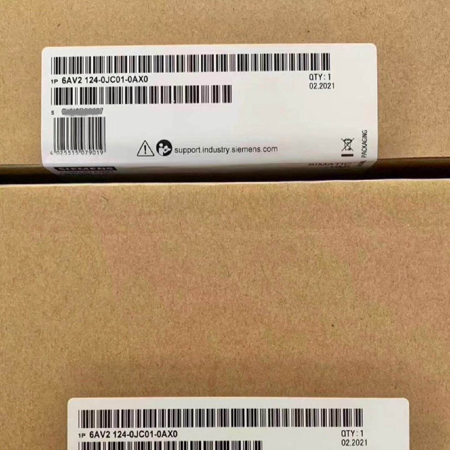 6AV21240JC010AX0西门子触摸屏配件齐全