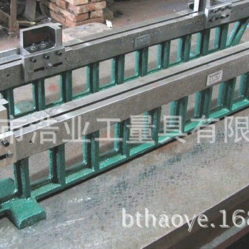 铸铁桥尺规格2000mm铸铁桥尺厂家铸铁桥尺价格按需制作铸铁桥