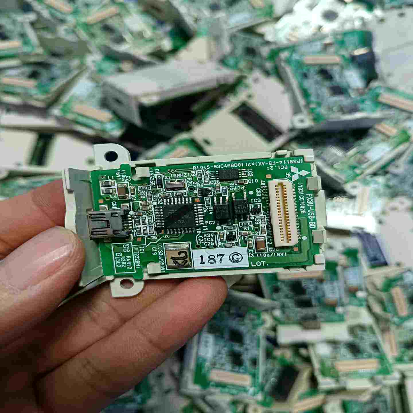 VALCOM（沃康）VSW2-31-4-P压力传感询价