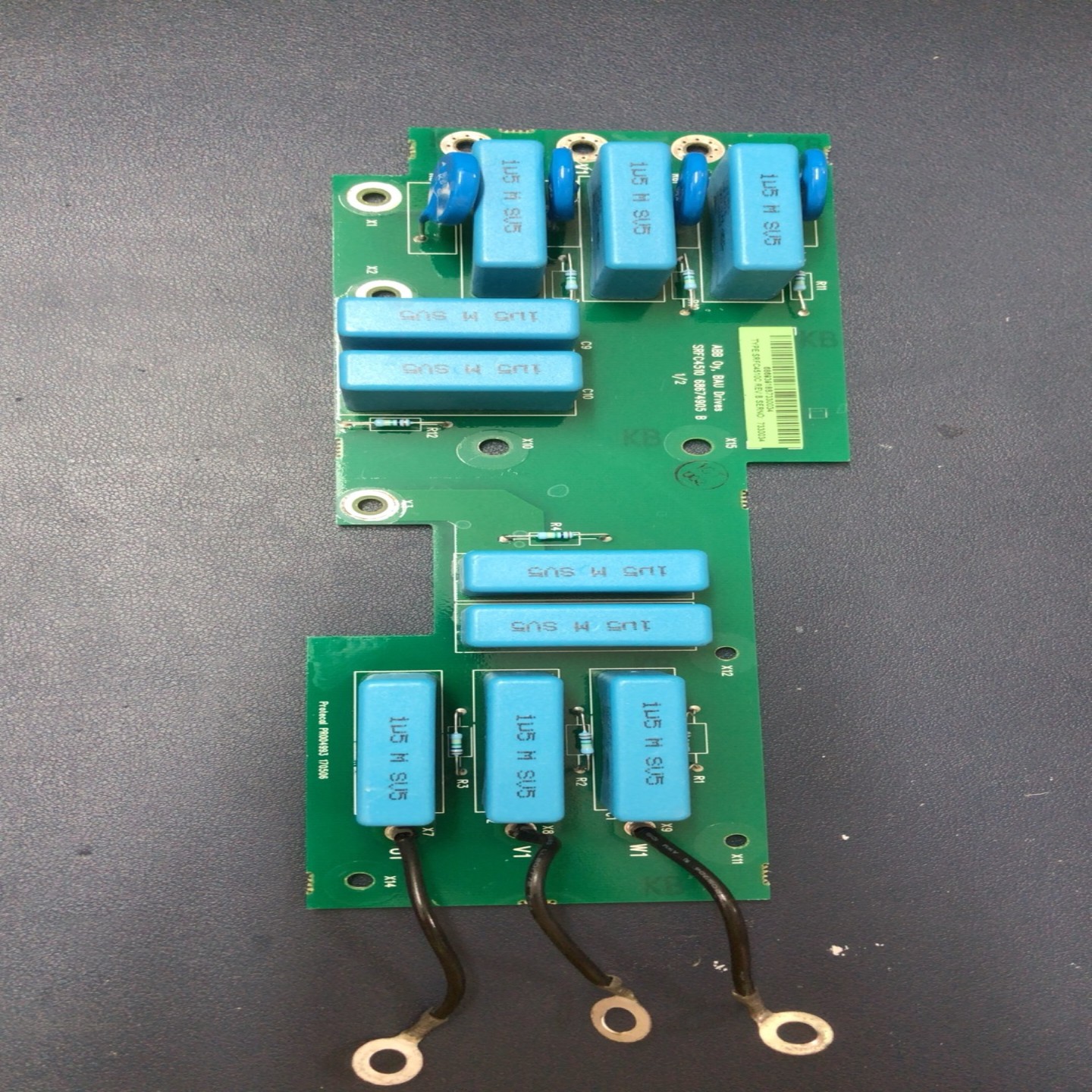 咨询-ABB变频器ACS510滤波板SRFC4510C成色如图