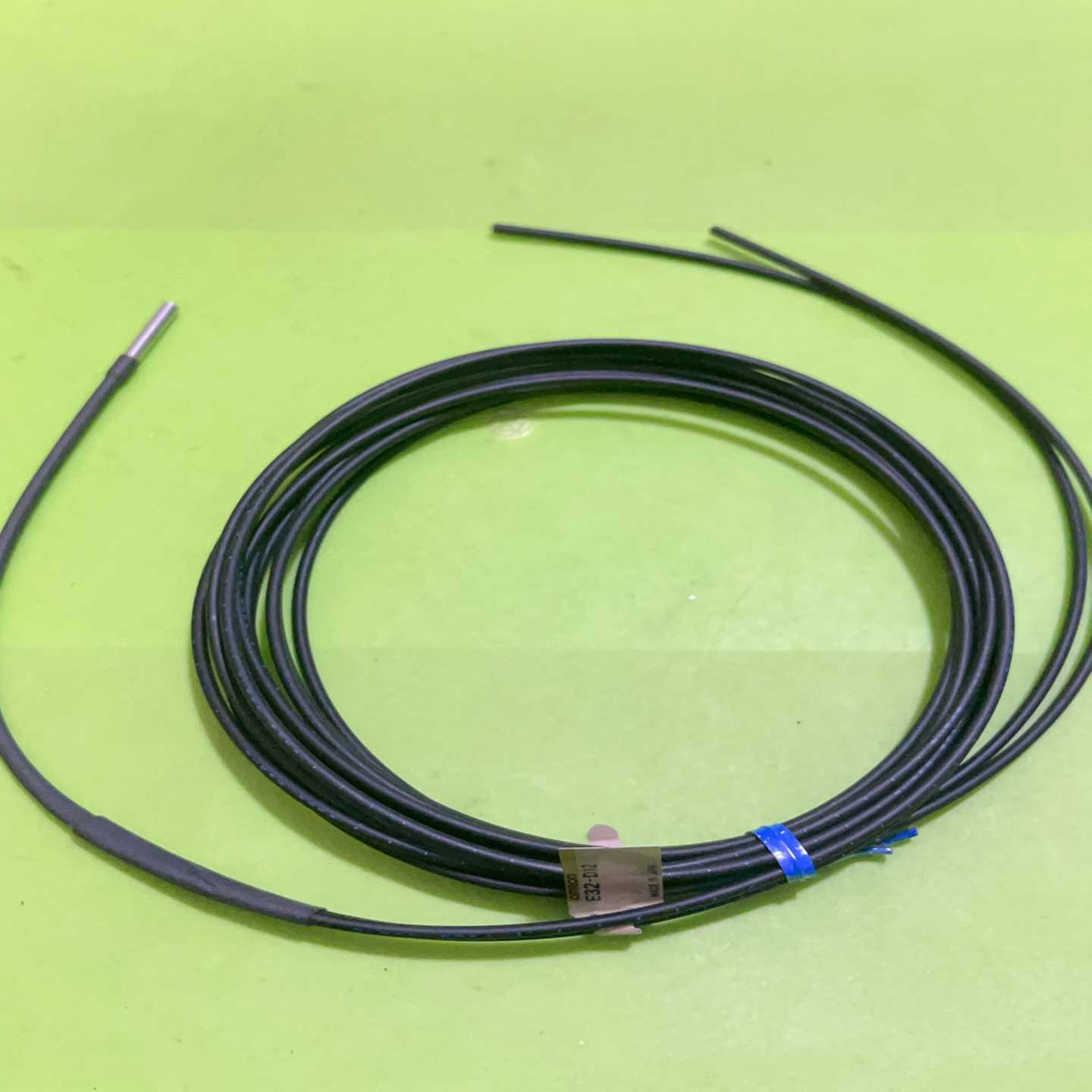 OMRON光纤线E32-D12成色如图询价