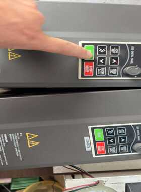 沃森VD300A-2S-3.7GB变频器。220v输入，实物询价