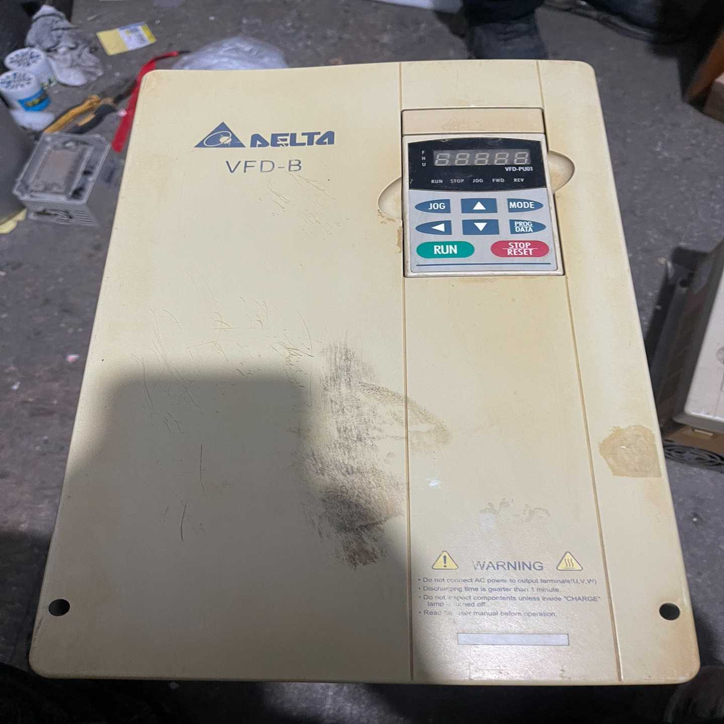 【议价】台达变频器VFD150B43A/15KW380V成色如图功能适用