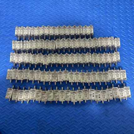 熔断器，型号有，3NA3817-2C，有55个，第二个~询价