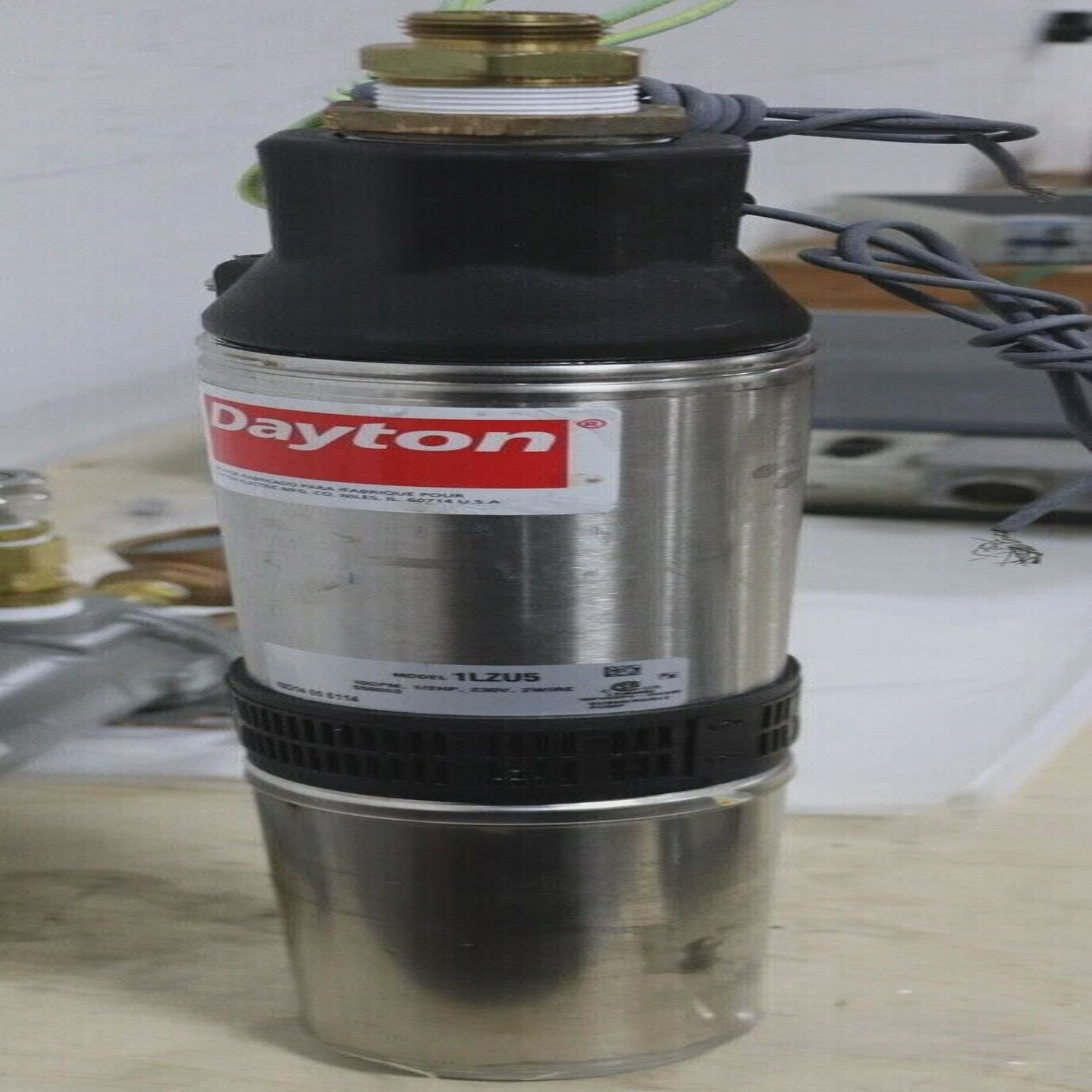 DAYTON1LZU510GPM1/2HP230V2线泵
