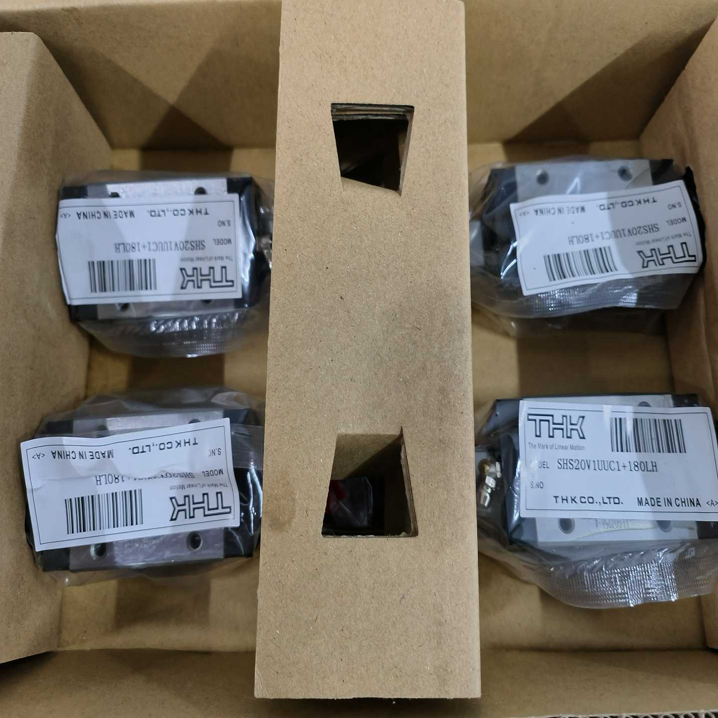 询价THK直线导轨滑块SHS20V1UUC1180LH全新原