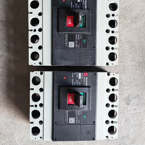 常熟CM3400A315A开关各1个议价