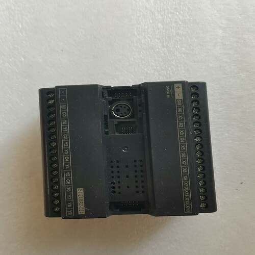 咨询-永宏PLC，B1Z-24MR2-D24，拆如图