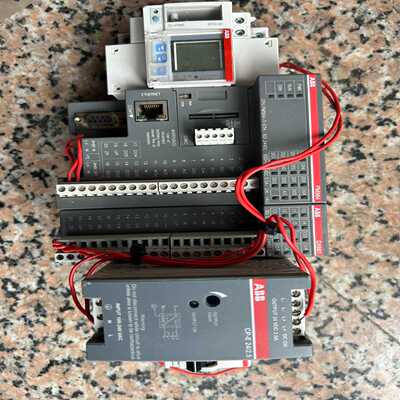 PLC一套，PM564-T，D561，加电源询价