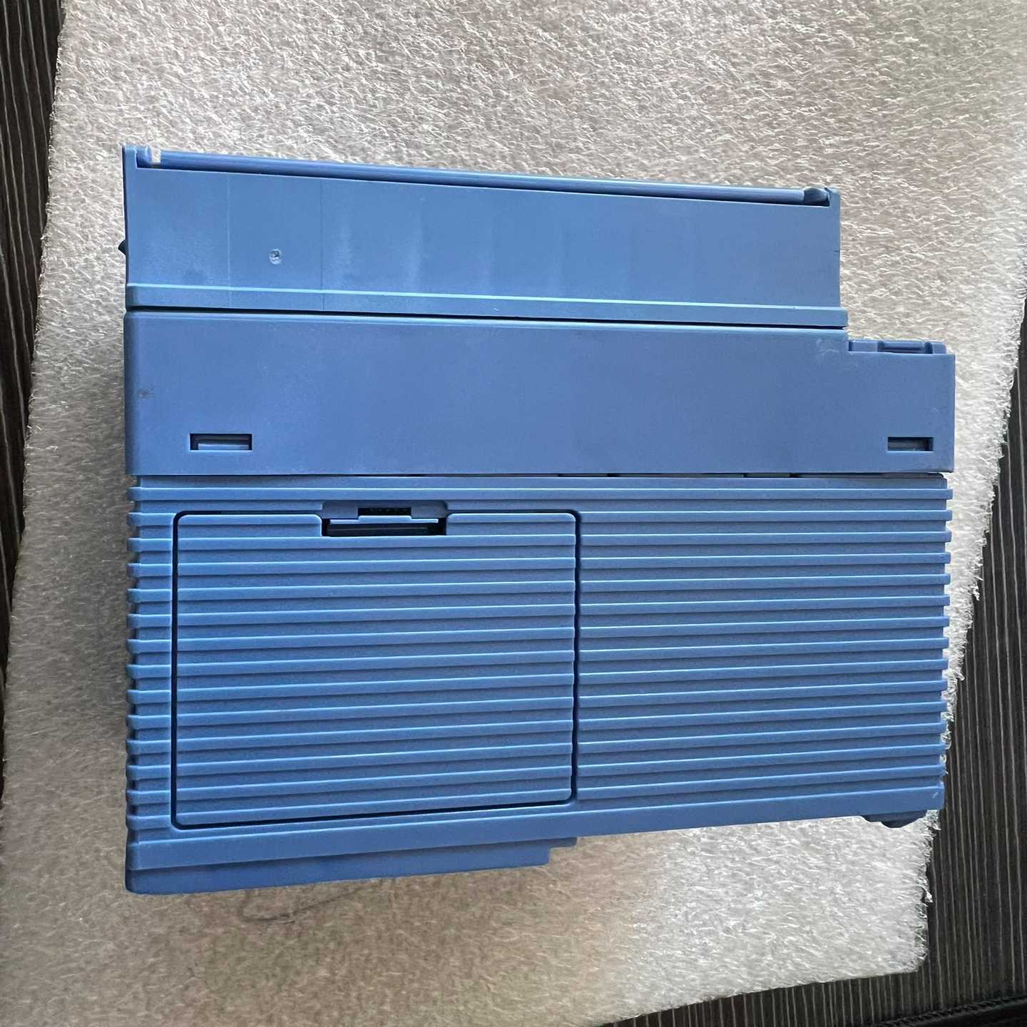 询价拍~基恩士PLC模块KV-AM40V