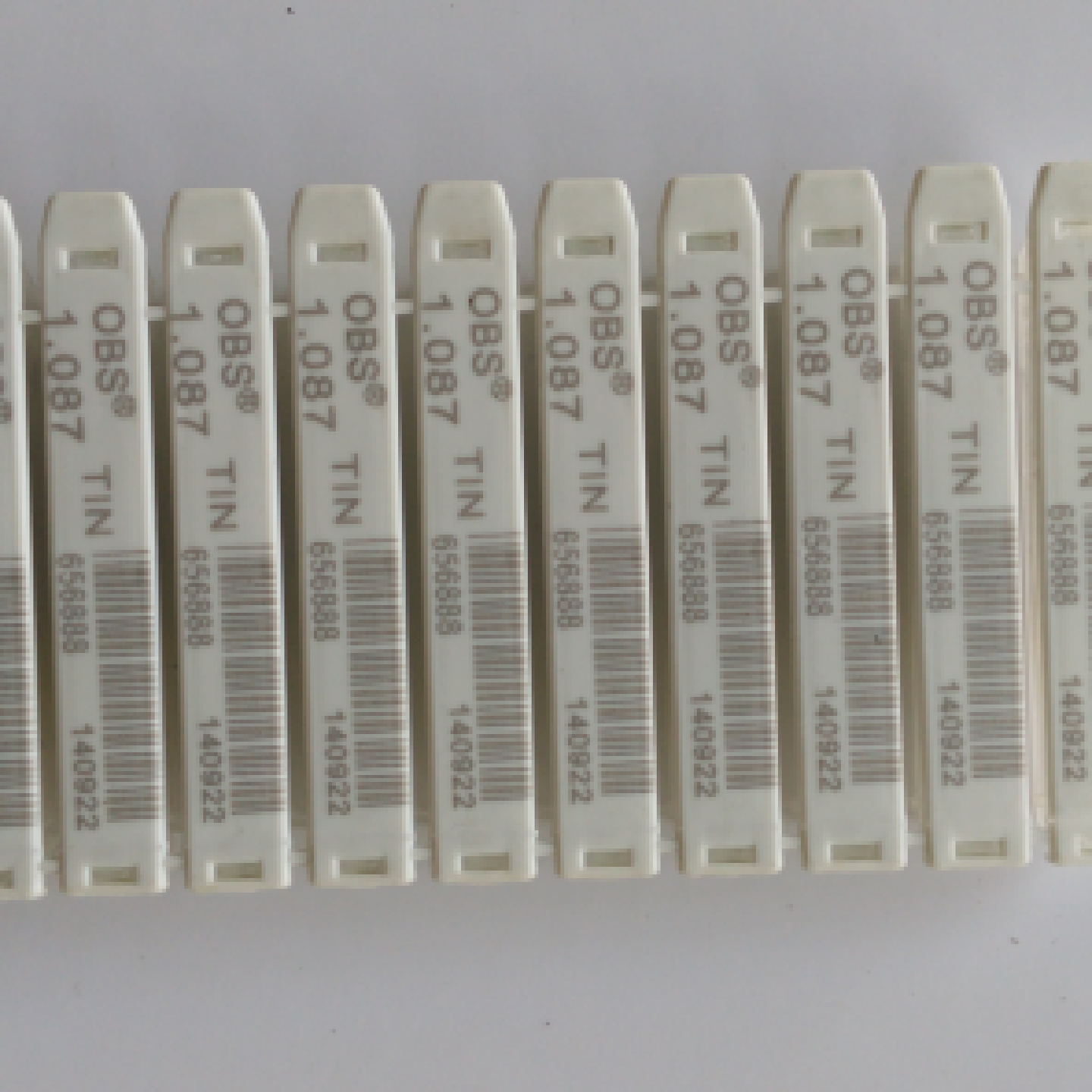 oBs钨钢左钻白刀 3.2柄 钛螺母 不绣钢 铜铁范用型左钻0.76--1.71