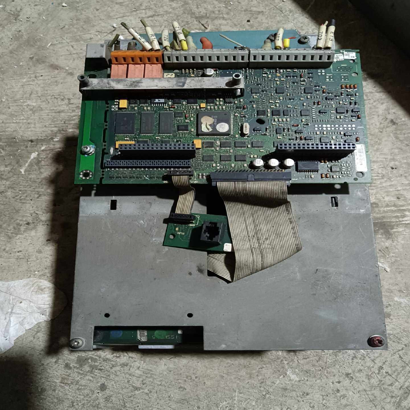 690PC/0075/400/0011/UK/0/0/0/0【卡奥电子】