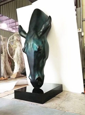 批发树脂马头酒店售楼处校园摆件商场美陈园林景观大型玻璃钢雕塑