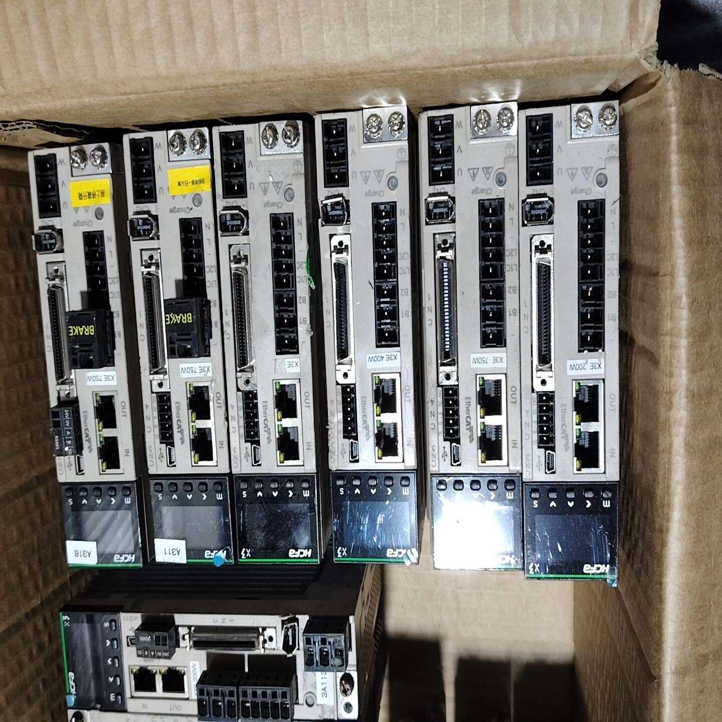 禾川伺服驱动器，型号SV-X3EB020A-A2，200W功--议价商品