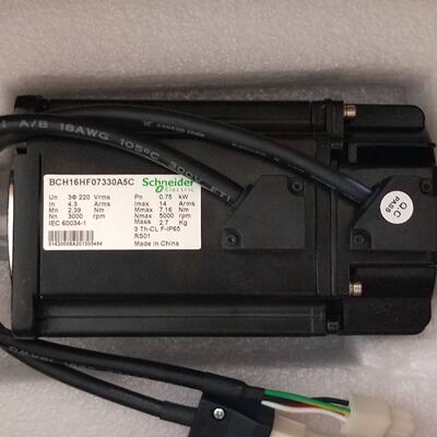 议价全新原装施耐德 BCH16HD02330F5C 伺服马达 0.2kW 220V现货