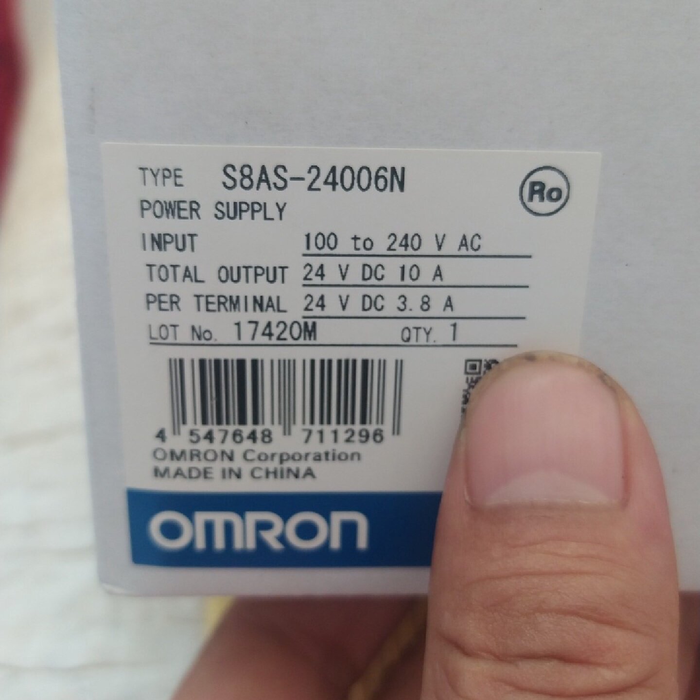 议价OMRON电源S8AS-24006NOMRON电源PLC全新原包装正品现货