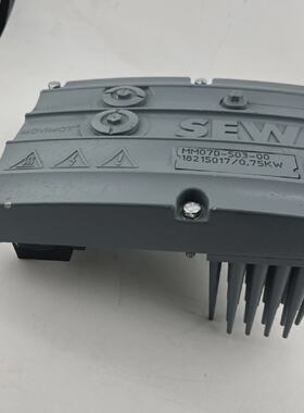 SEW MM07D50300 18215017 0.75KW MOVIMOT INVERTER UNUSED OLD S