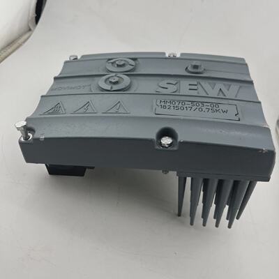 SEW MM07D50300 18215017 0.75KW MOVIMOT INVERTER UNUSED OLD S