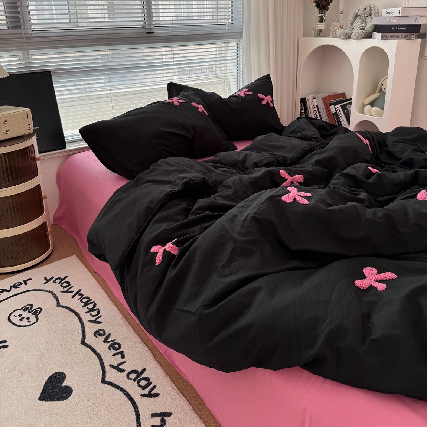 XEI3甜酷少女心ins粉色蝴蝶结毛巾绣水洗棉四件套黑色被套宿舍三