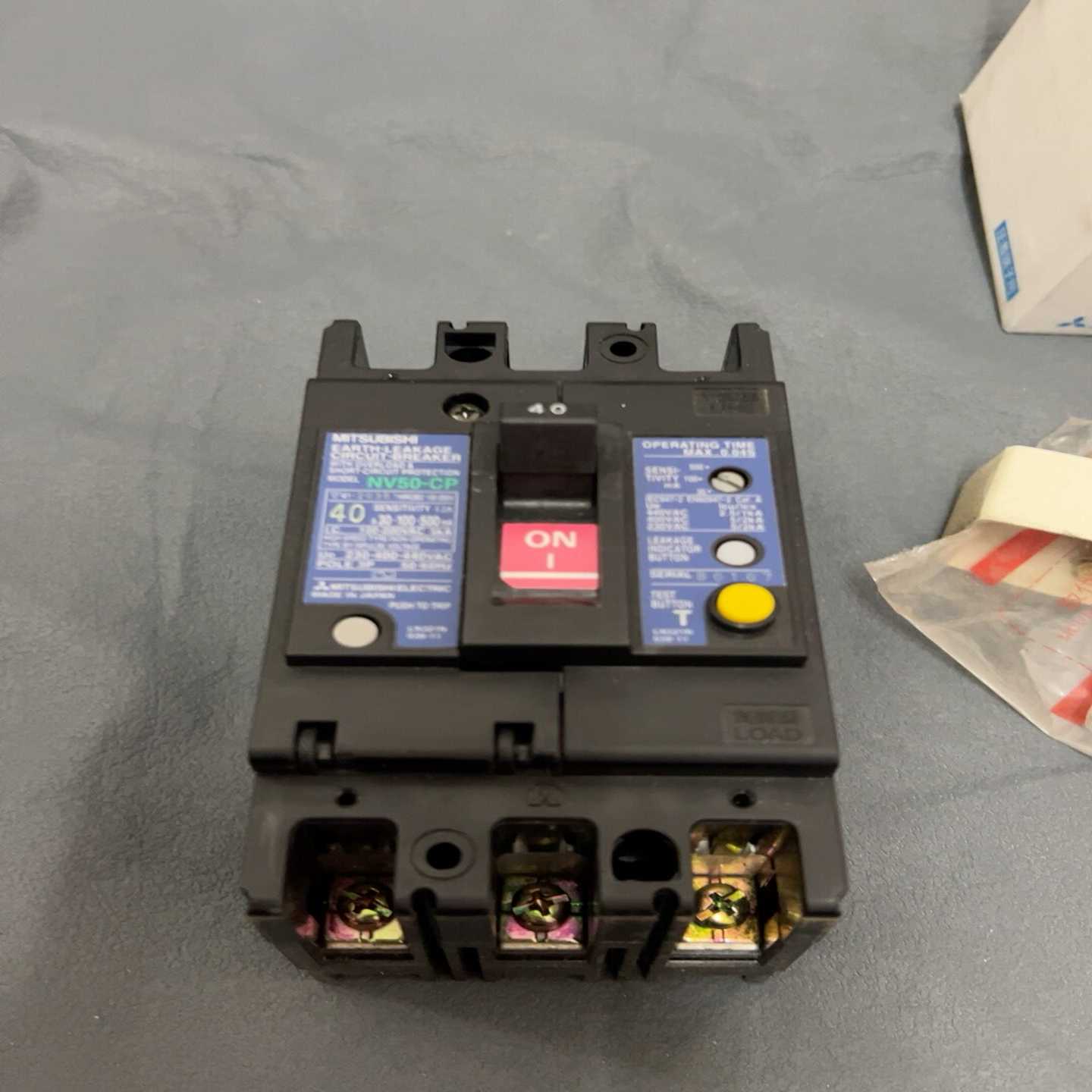 议价三菱断路器NV50-CP3P40A全新带包装现货/p维修