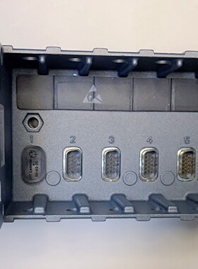 NI9012机箱8卡槽实价直接拍提供技术支持要的直议价