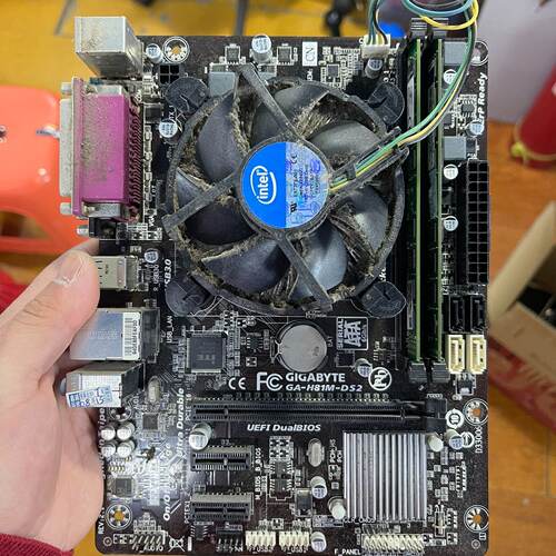 h81mds2主板带一个g3220处理器两根4g内存一个-询