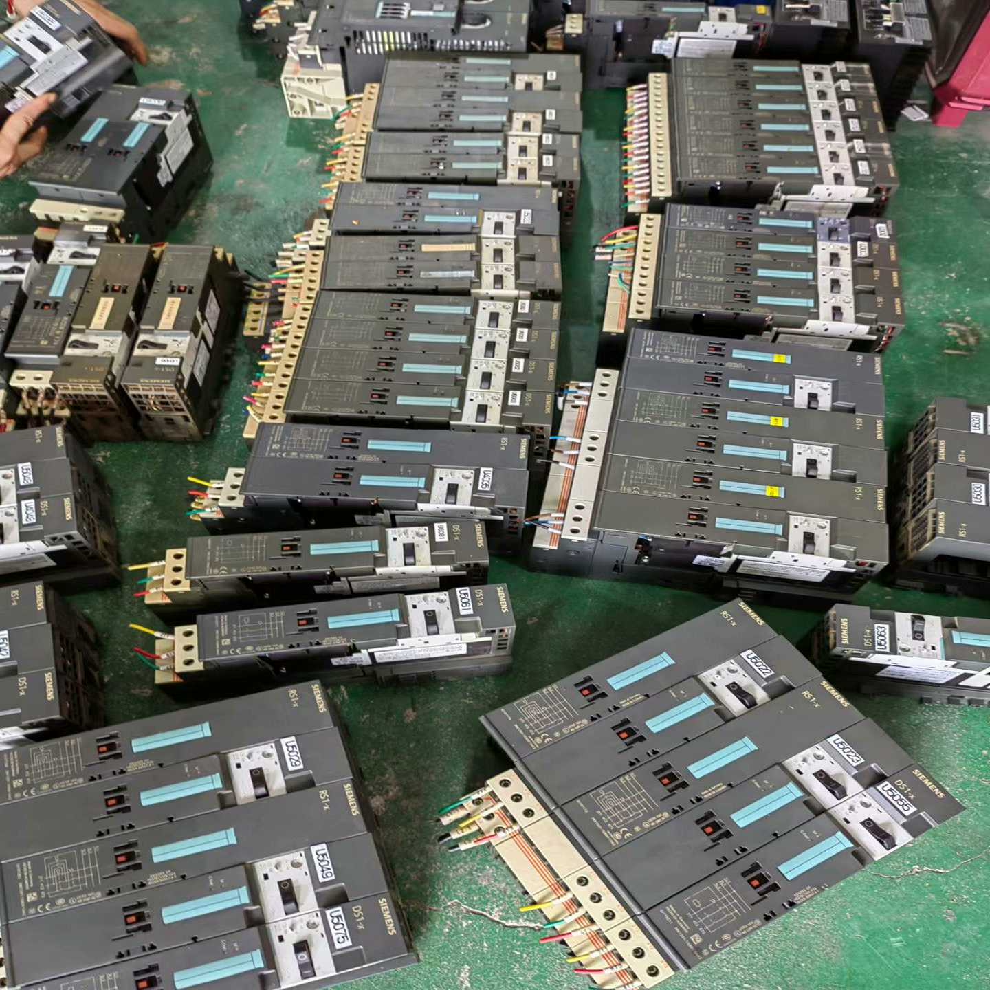 软启动器3RK1301系列多种型号，完好的，询价