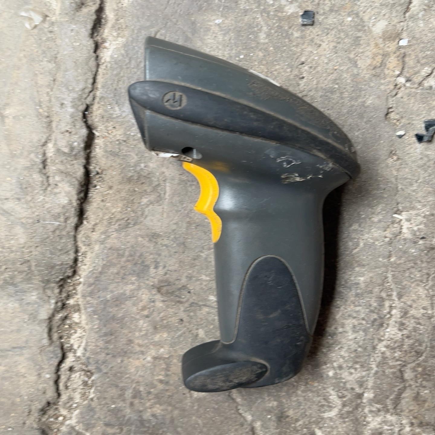 询价摩托罗拉symbol讯宝无线扫描枪，没有底座，单机