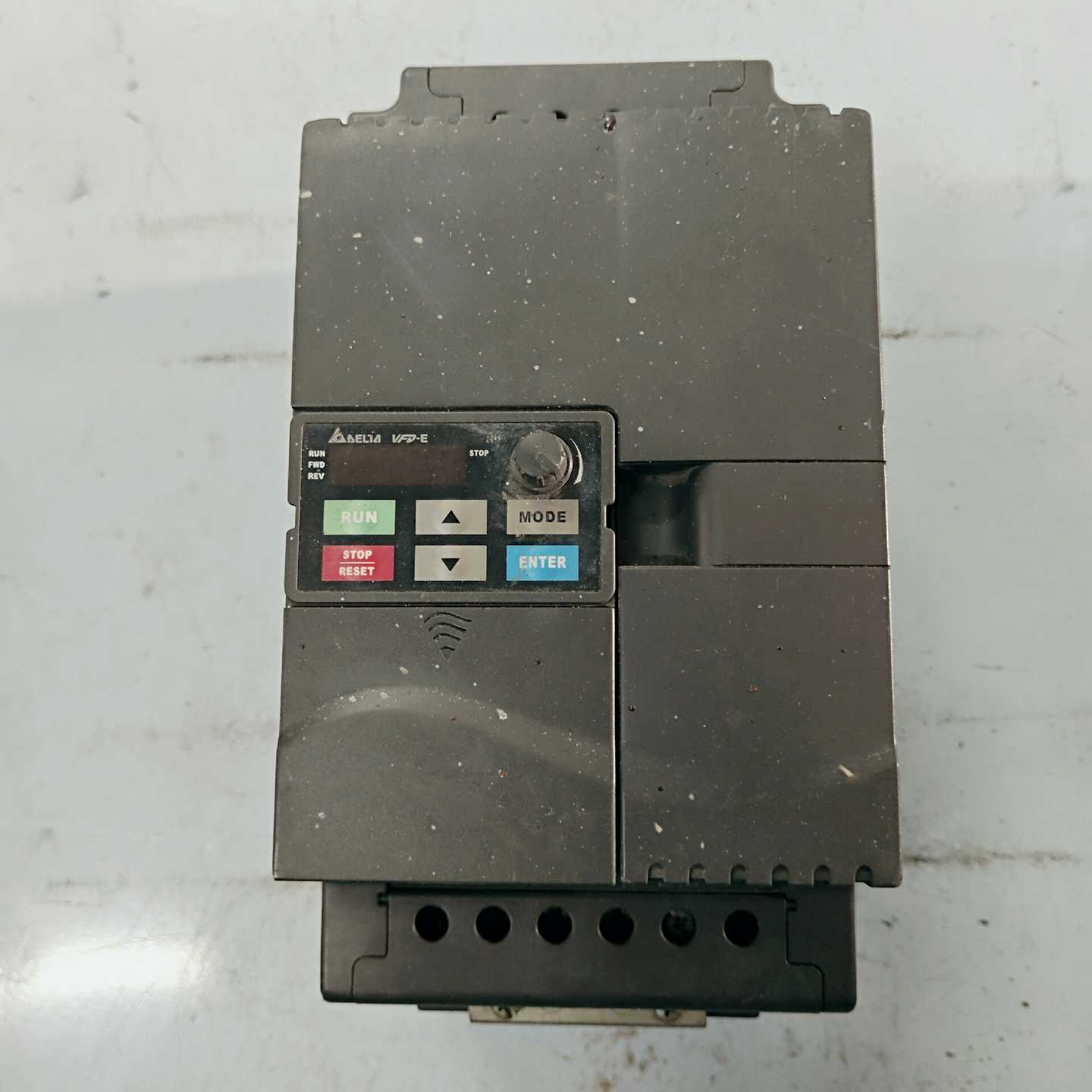 台达变频器VFD075E43A7.5KW380V质量保询价