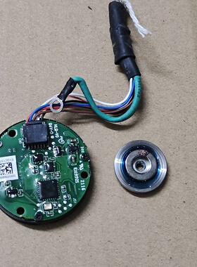 溢价-台达编码器RHMA385D0J00功能正常图片