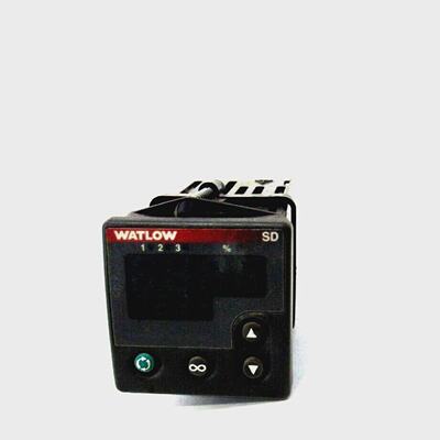 USED WATLOW SD6CHFAAAARG TEMPERATURE CONTROL SD6CHFAAAARG